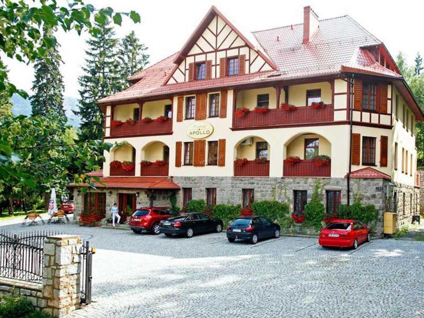 GórSKI SPA (dawniej Apollo) 