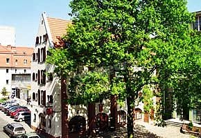 Restauracja i Kawiarnia Domek Kata