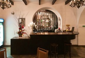 Restauracja - Kawiarnia RETRO