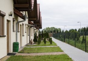 Domek Nad Brzegiem Jezioraka