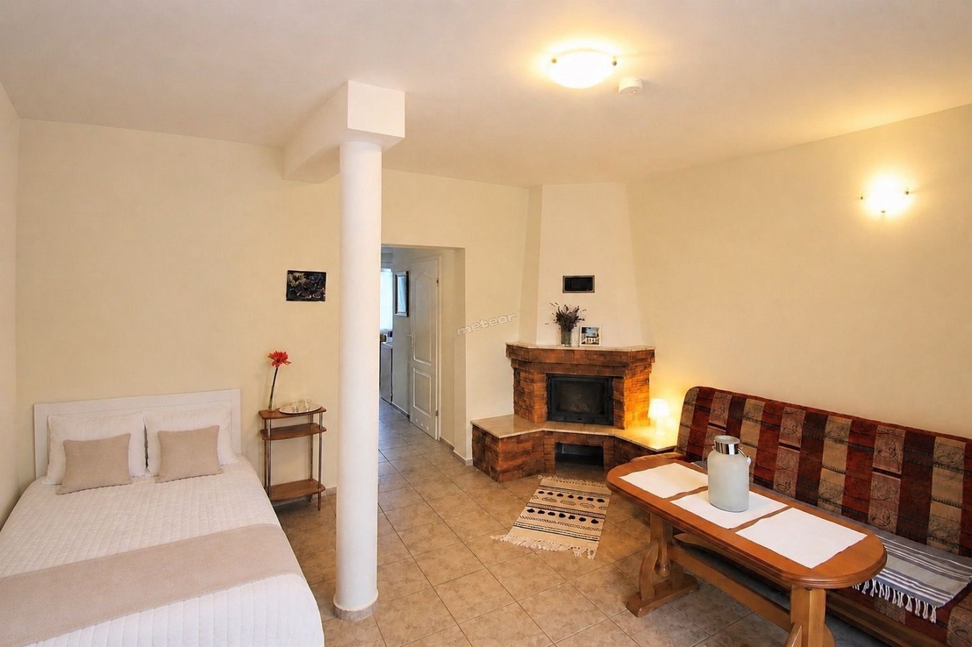 Pokoje, apartamenty i dom do wynajęcia Mewa