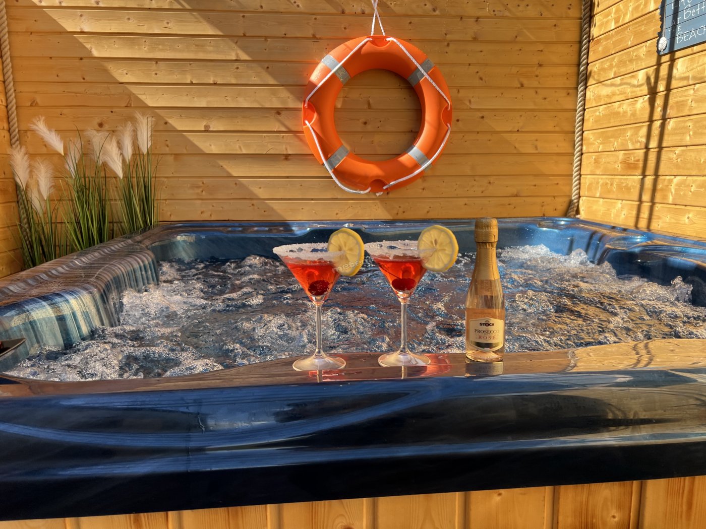 jacuzzi