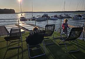 Domek na wodzie Topiko Czarter przy Hotelu Ognisty Ptak