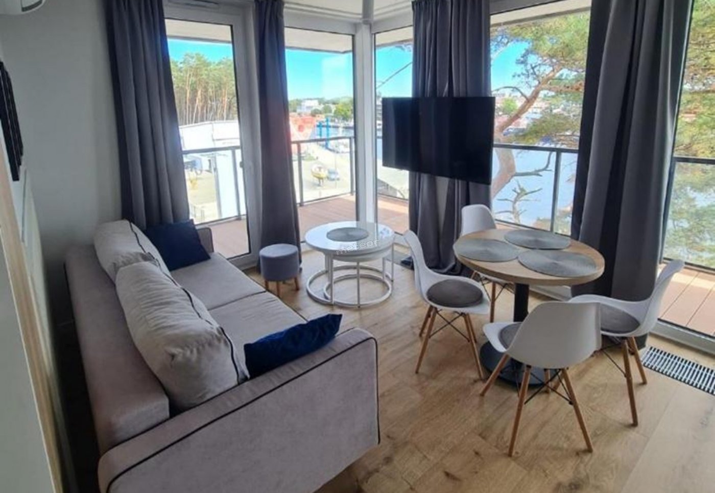 Apartament Caro