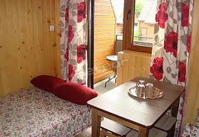 Pokoje Elkada i domek holenderski