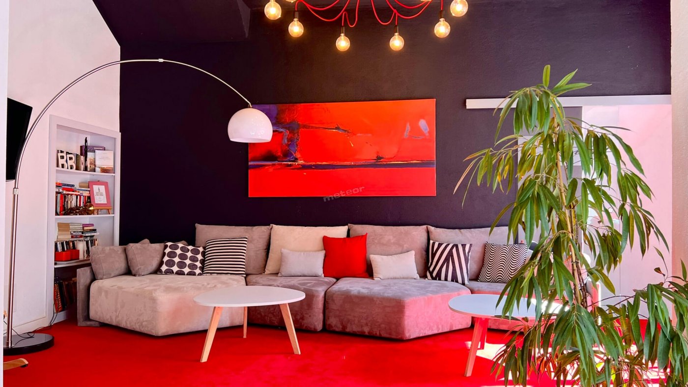 Hotel77