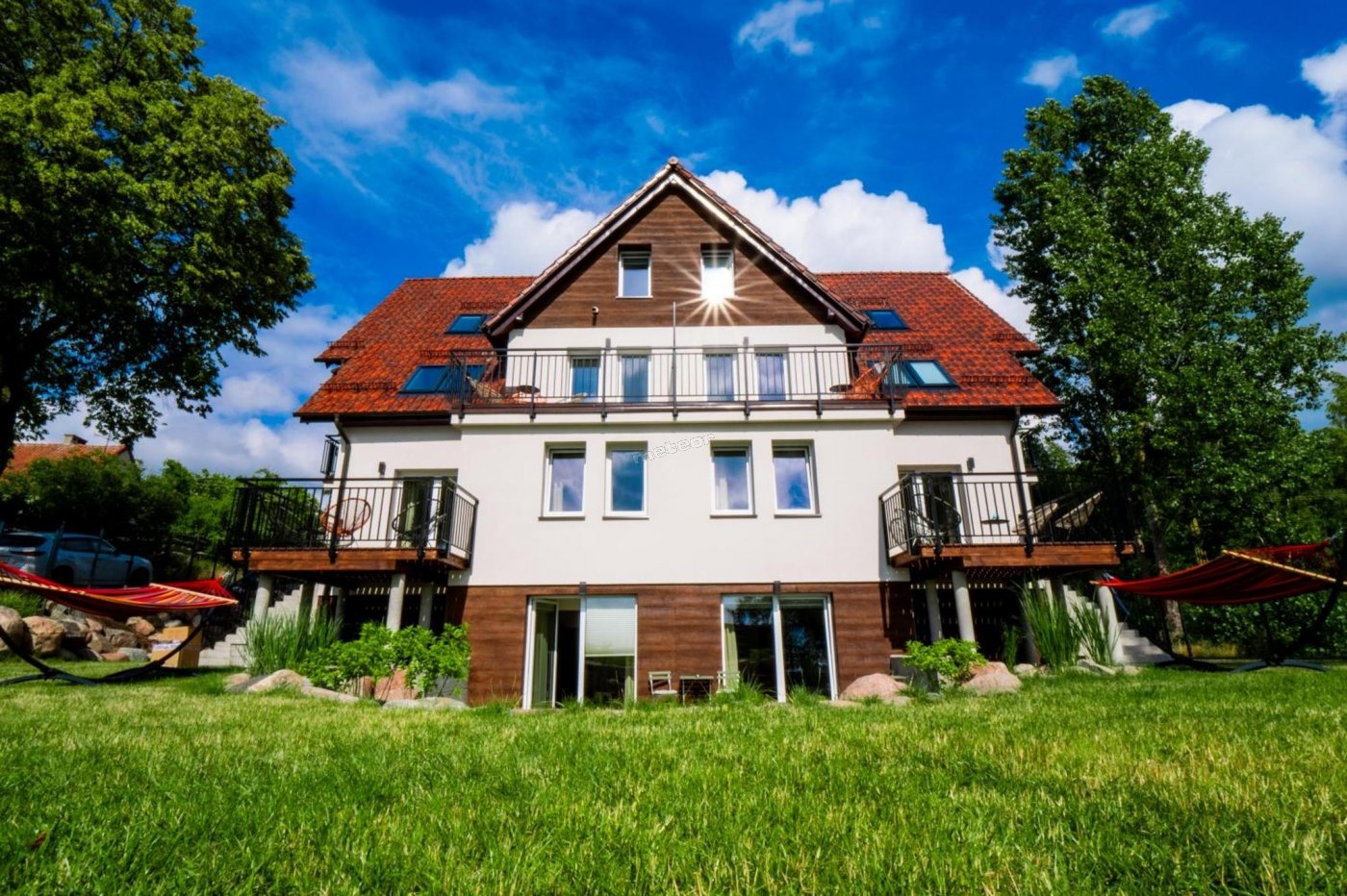 Mazurskie Apartamenty "Jak Tu Miło"