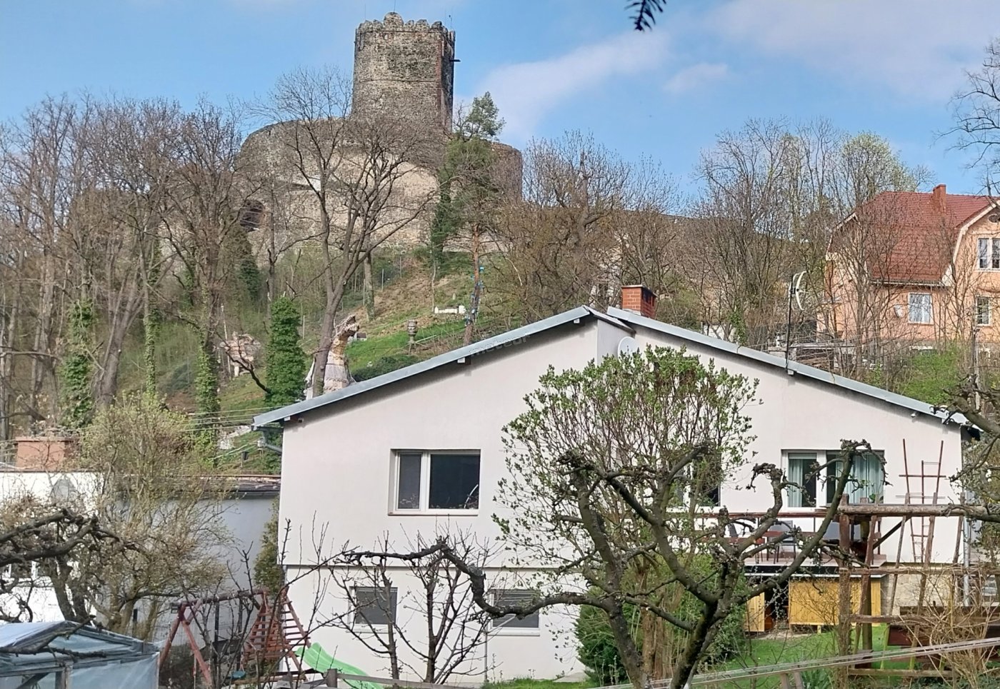 Noclegi "Pod zamkiem"