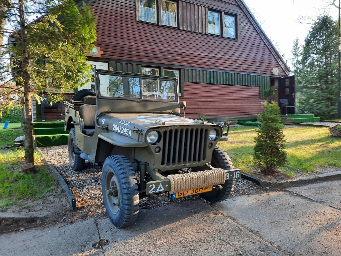 Front domku od strony wjazdowej 