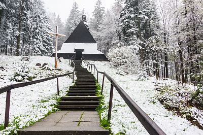 Kościół Podwyższenia Krzyża Świętego w Istebnej
